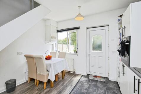 Dining/ Kitchen