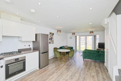 Kitchen/Living Room