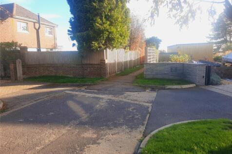 Alleyway To Beach