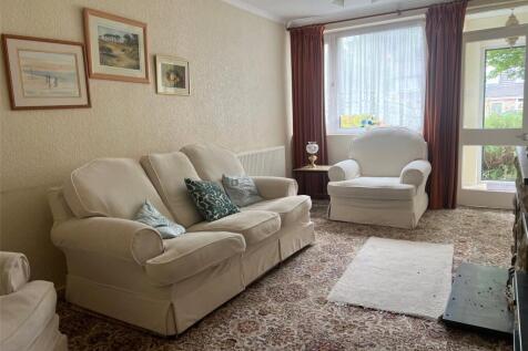 Front Lounge