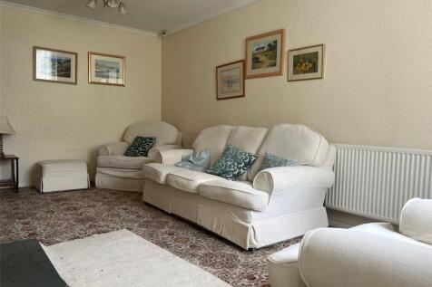 Front Lounge