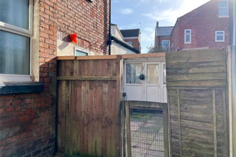 Flat 2