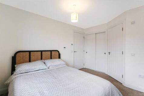 Bed 1