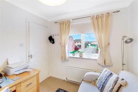 Bedroom/Office