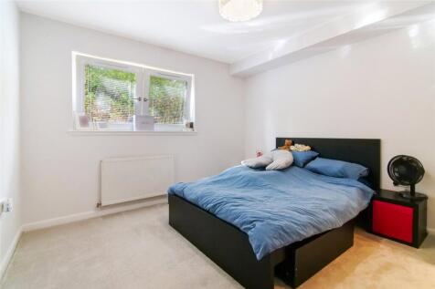 Bed 1