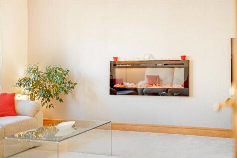 Lounge Feature