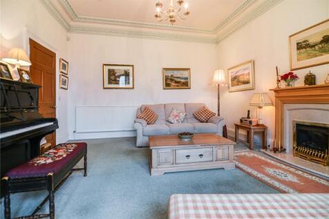 Family/Sitting Room
