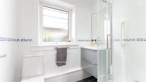 Gf Shower Room