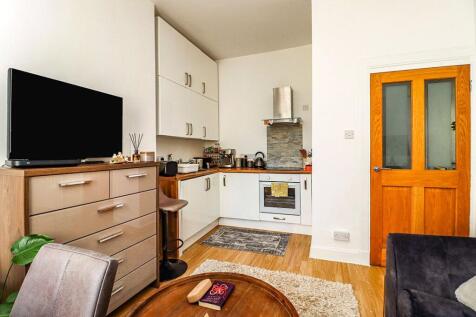 To Kitchen Area