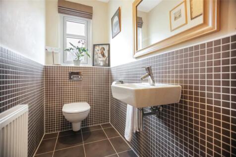 Cloakroom/WC