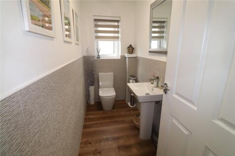 Cloakroom/WC