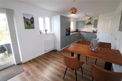 Family/Diner/Kitchen