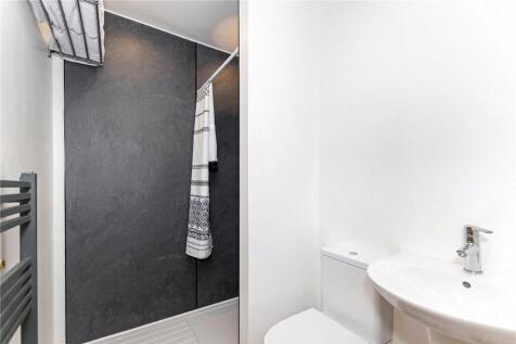 En-Suite Shower