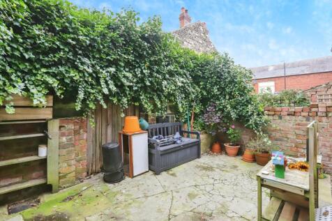 Courtyard Garden