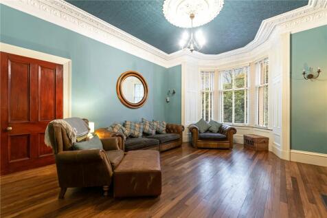 Formal Lounge