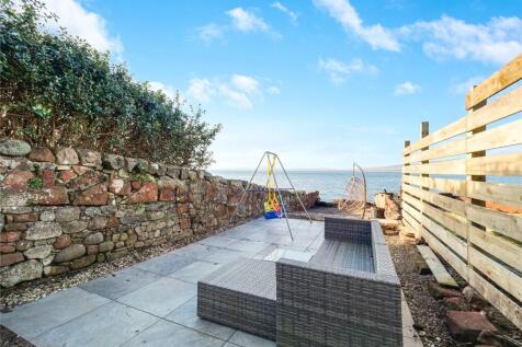 Shorefront Garden
