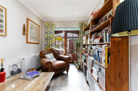 Library/Snug