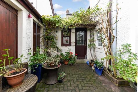 Courtyard Garden
