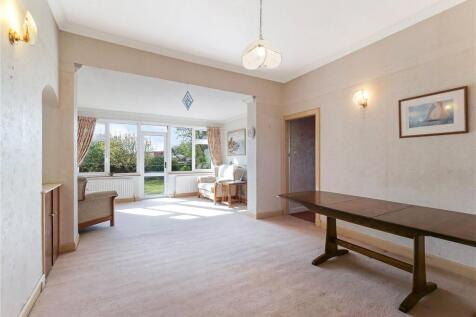 Dining/Sitting Room