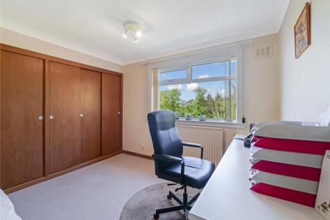 Bedroom/Office