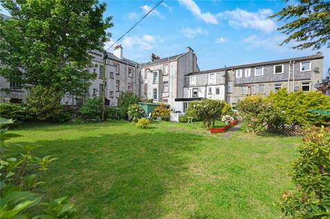 Rear Communal Garden