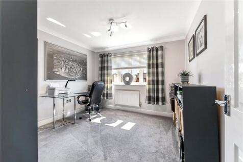 Bedroom/Office