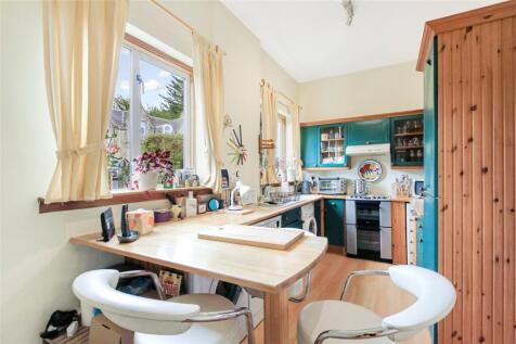 Breakfasting Kitchen