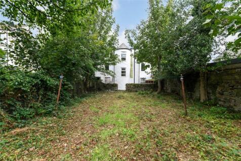 Communal Rear Garden