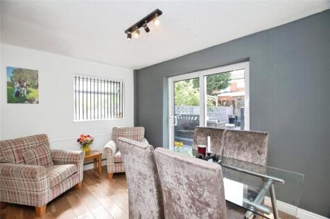 Family/Dining Room