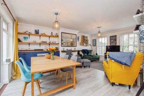 Living Dining Room