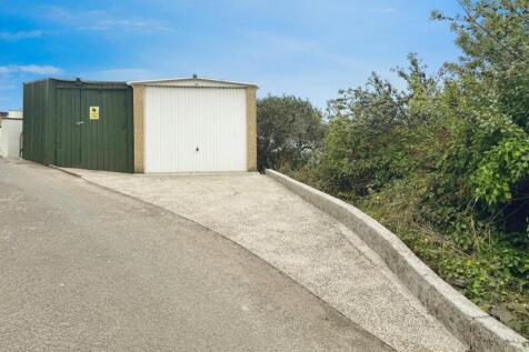 Garage/Store/Parking