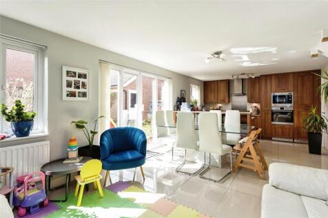 Kitchen/Living Room