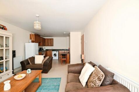 Kitchen/Lounge
