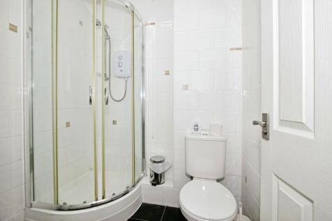 Shower/Cloakroom