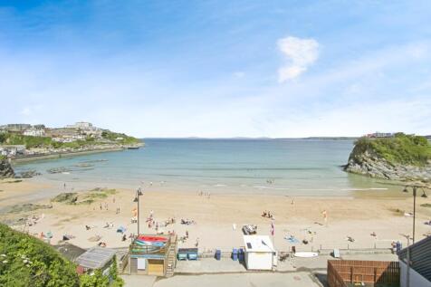 Towan Beach