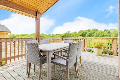 Front Decking