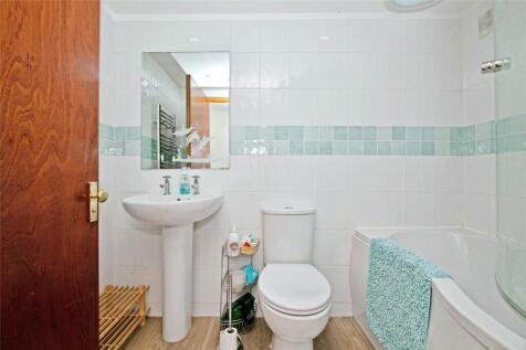 The Annex Bathroom