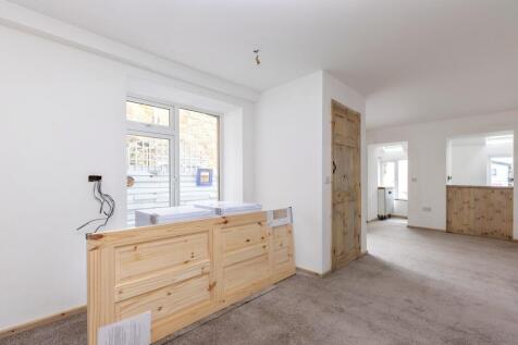 Flat 9 Bedroom Area
