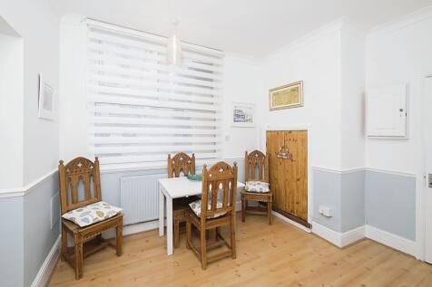 Breakfast Room