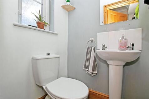 Gf Wc