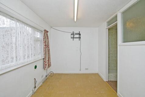 Office/ Bedroom 3