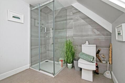 En Suite Shower/Wc