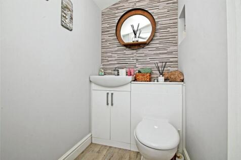 Gf Cloakroom 1