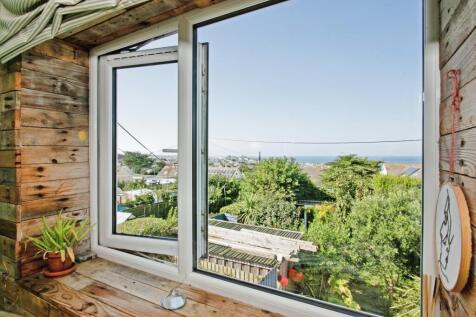Bedroom Sea View