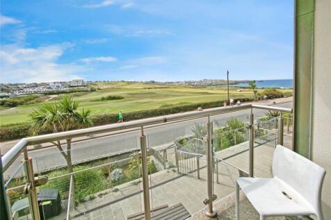 Golf Course&amp;Seaview
