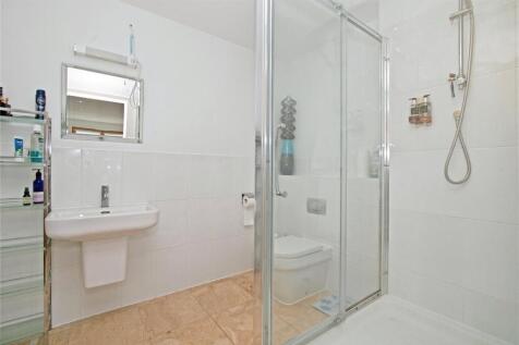 En Suite Shower/Wc.