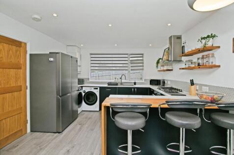 Kitchen/Breakfast Rm