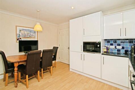 Kitchen/Breakfast Rm