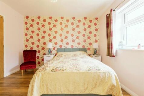 Bedroom 1 - Annexe