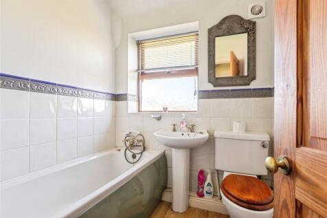 First Floor Bathroom